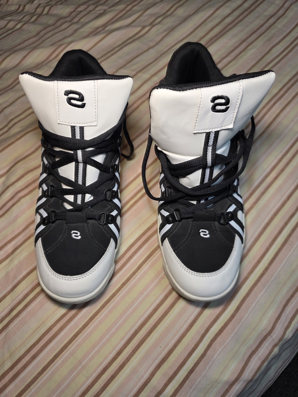 & Other Stories Black and White High-Top Sneakers